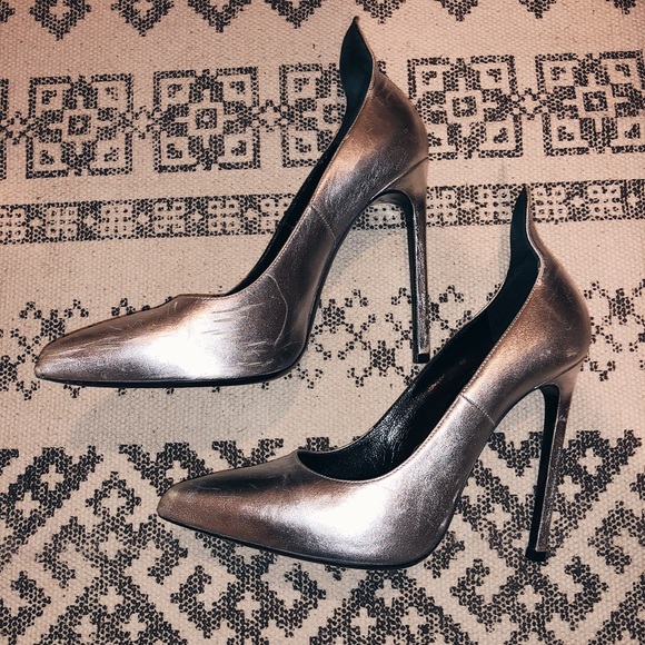 Saint Laurent YSL silver Sculpted back pumps - Picture 7 of 8